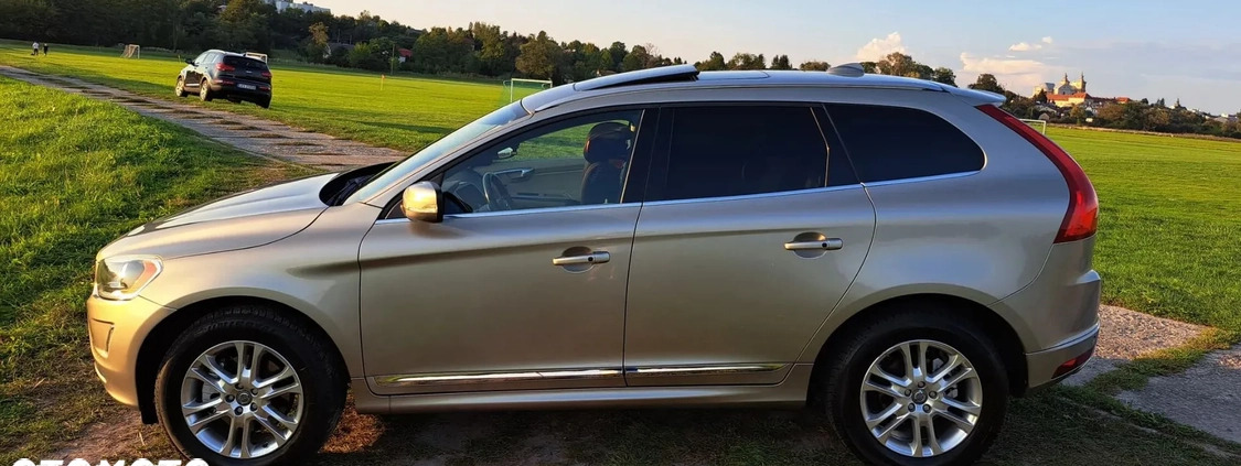 Volvo XC 60 cena 73000 przebieg: 161000, rok produkcji 2014 z Zwierzyniec małe 704